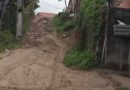 Em Barreirinhas, moradores denunciam travessa “esquecida” enquanto ruas ao redor receberam asfalto